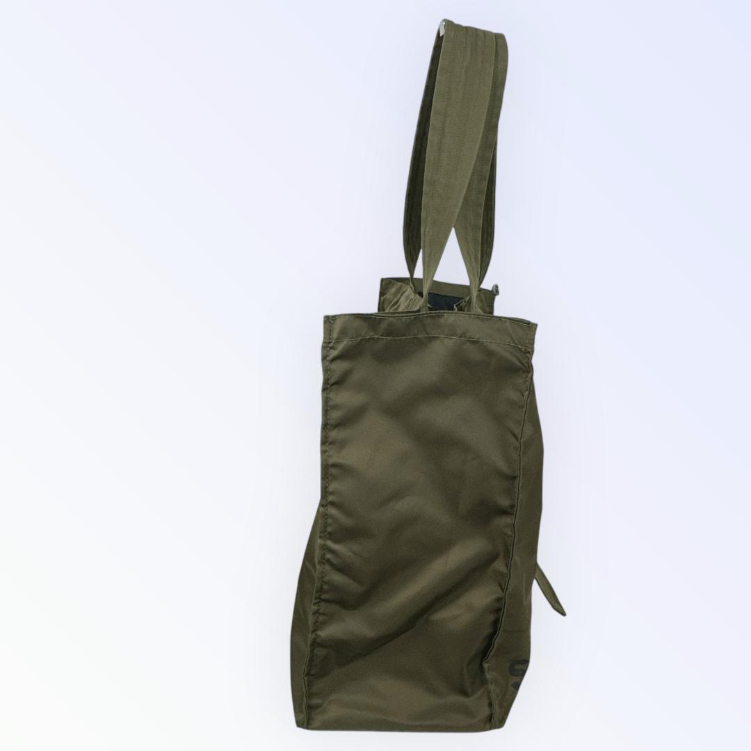 BURBERRY バーバリー トートバッグ ロゴプリント ナイロン カーキ