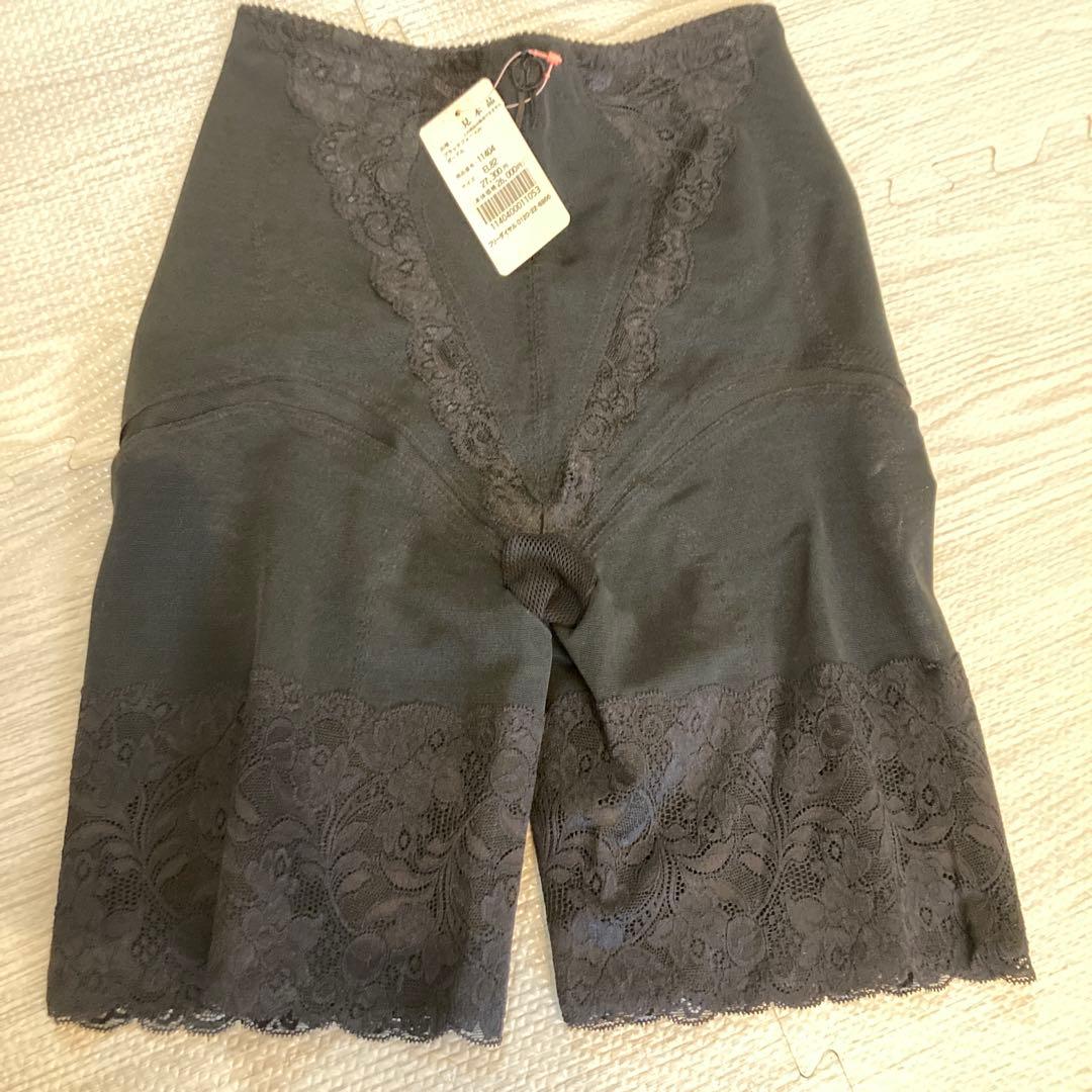 ダイアナ　ガードル　新品未使用