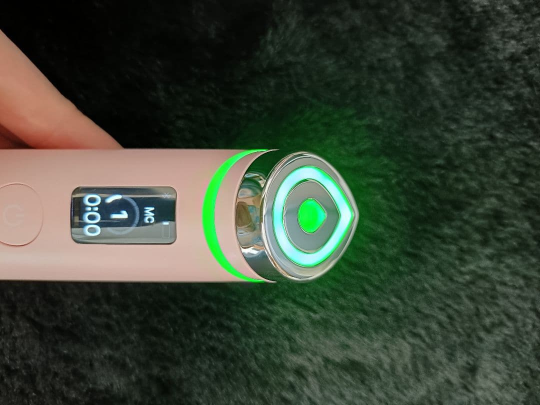 メディキューブ　ブースタープロ　美顔器 ピンク USB充電式