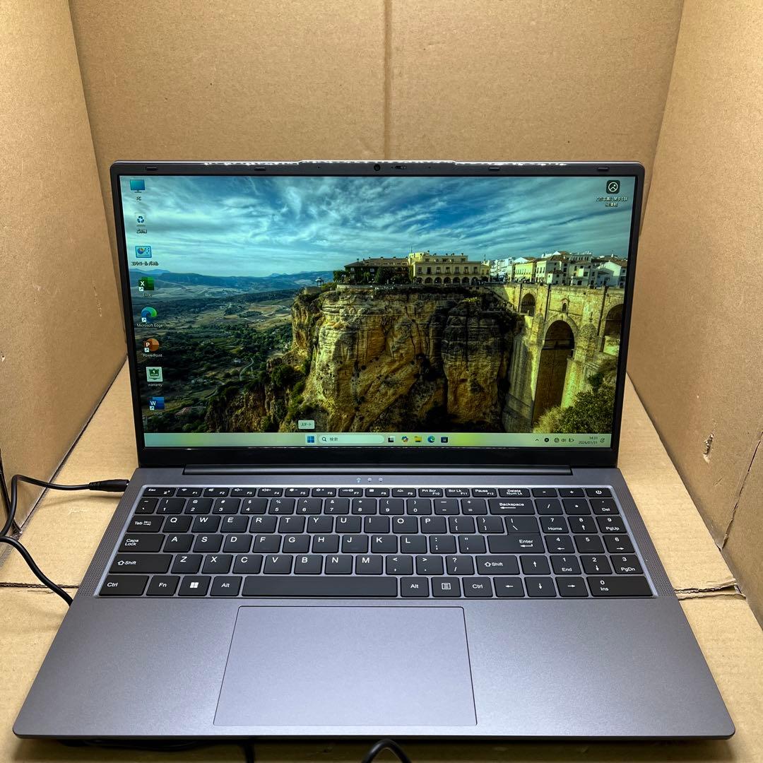 EYY UL156-3Y 15.6インチ パソコン Core m3-8100Y