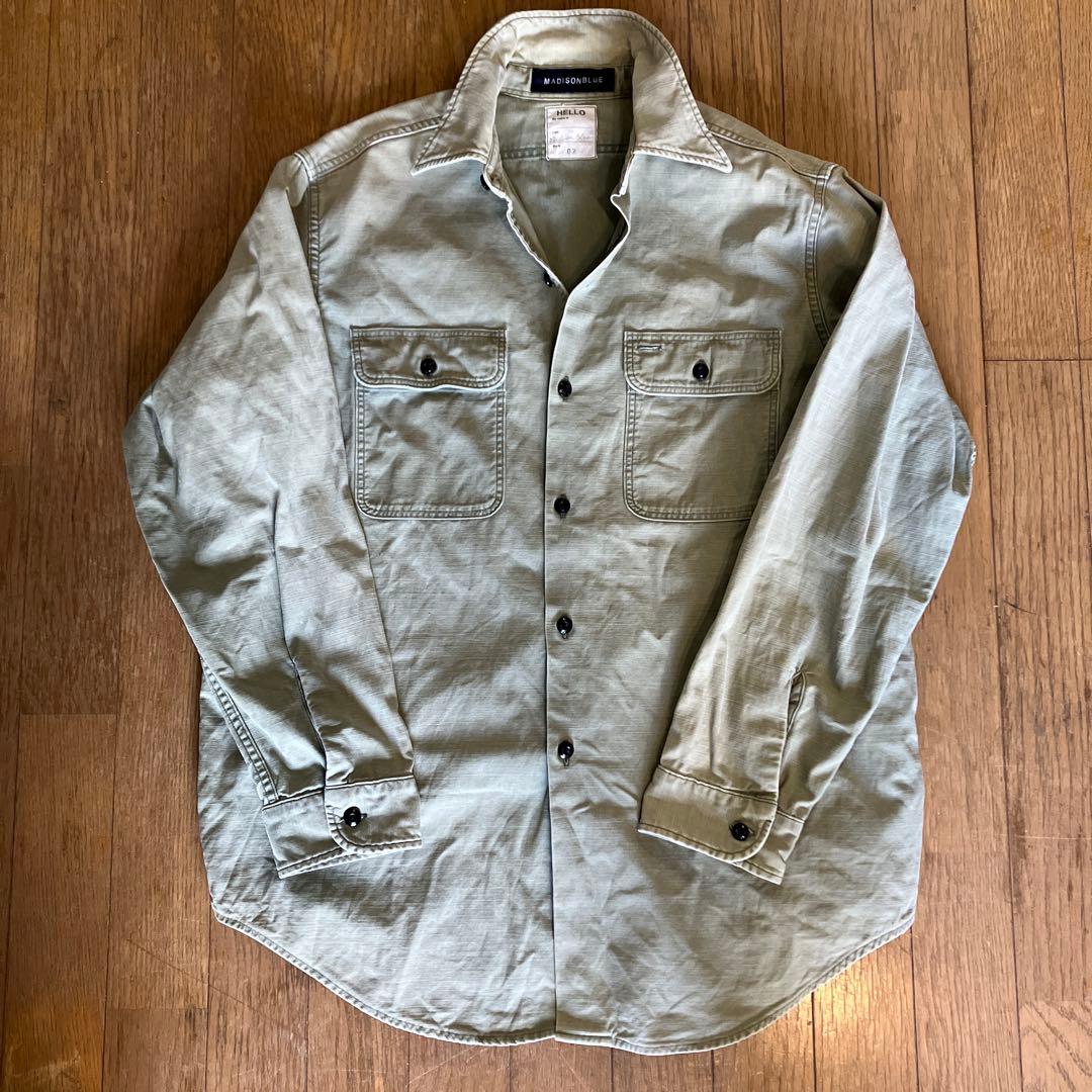 マディソンブルー バックサテンハンプトンシャツ カーキ　02 希少サイズ