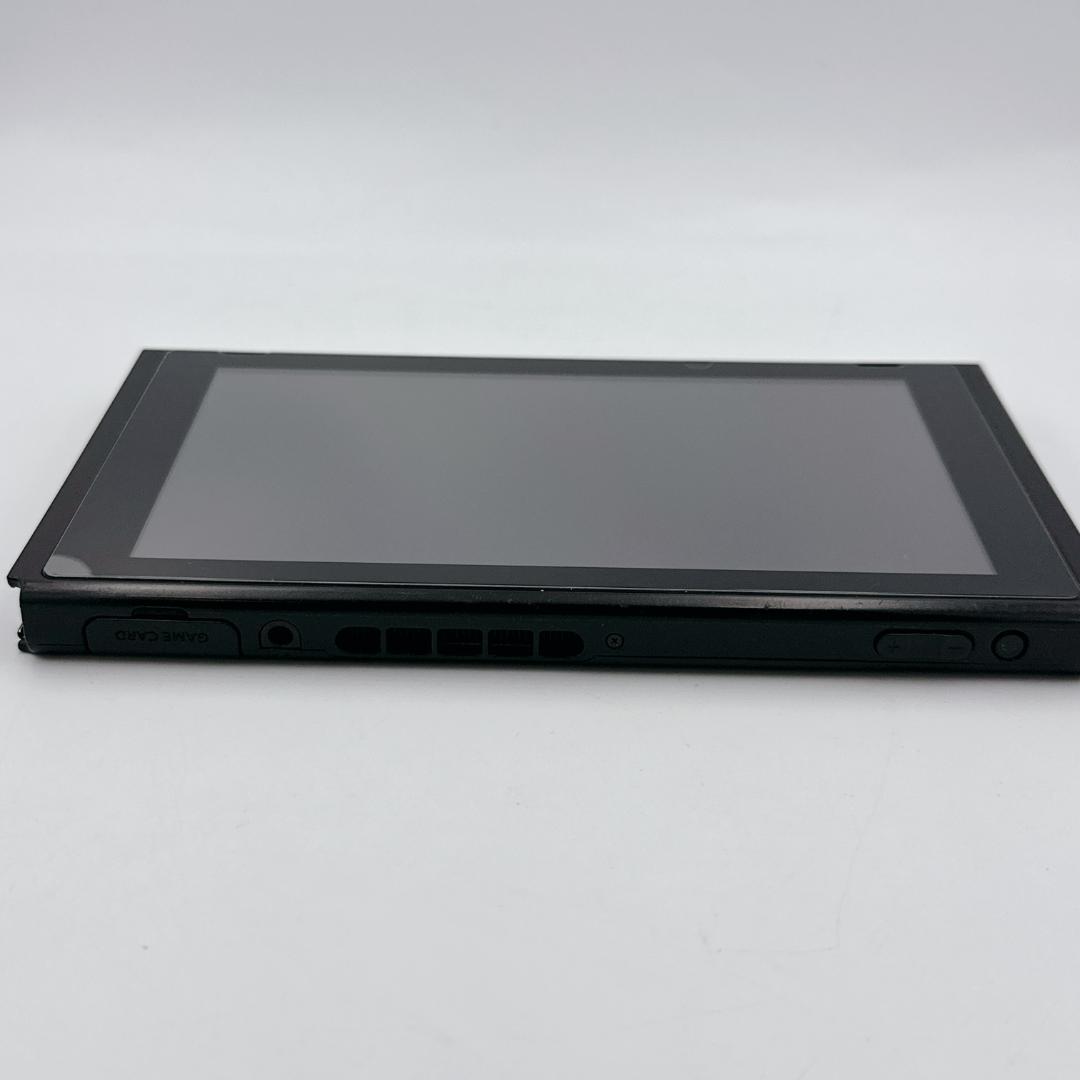 【概ね美品】Nintendo Switch 初代モデル 2018年製