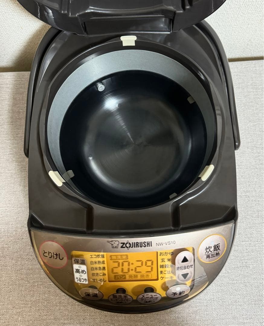 【美品】象印 圧力IH炊飯ジャー NW-VS10 動作保証