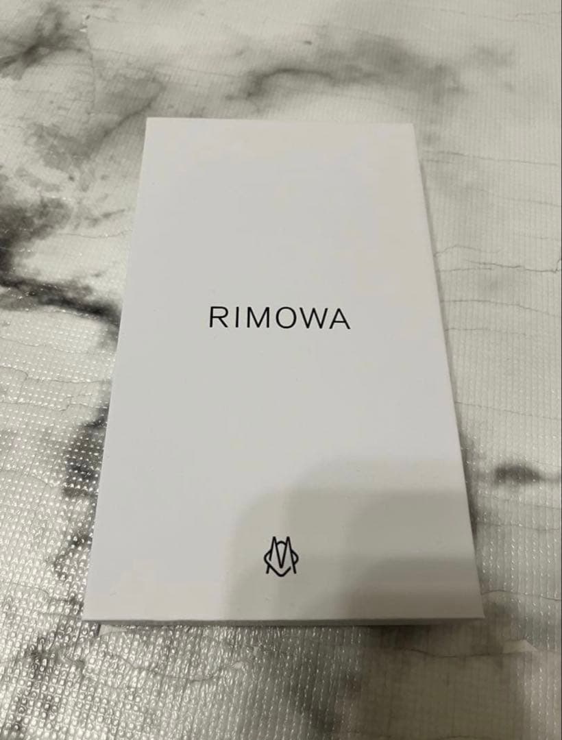 RIMOWA iPhone 17 Pro ケース バレリーナ ピンク
