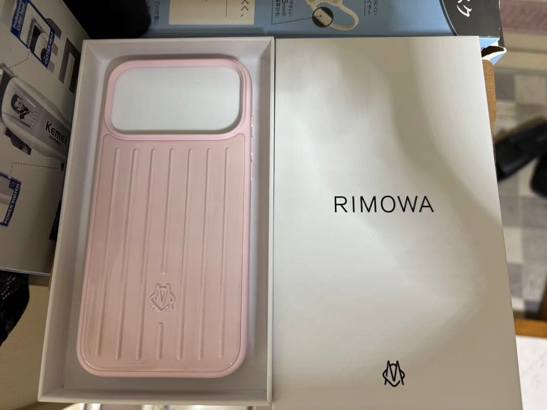 RIMOWA iPhone 17 Pro ケース バレリーナ ピンク