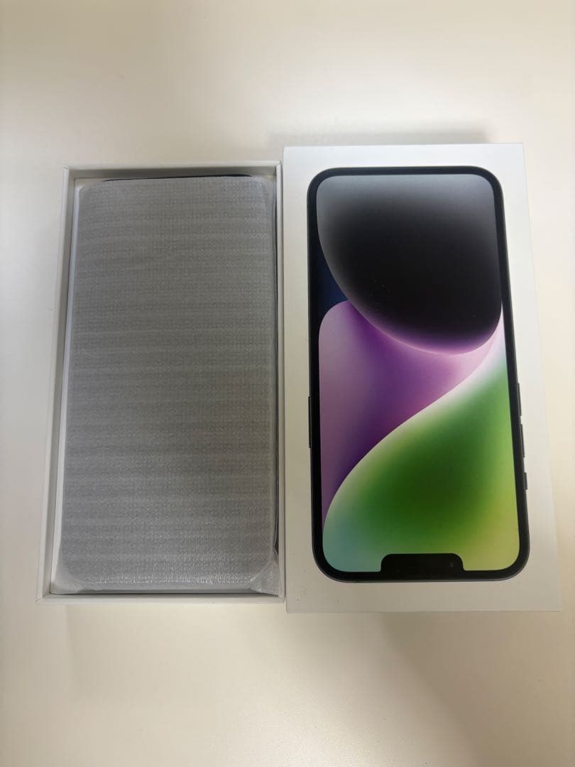 Apple iPhone 14 256GB ミッドナイト SiMフリー