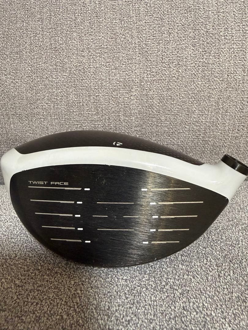 テーラーメイド　SIM２　ヘッドカバー付　右打