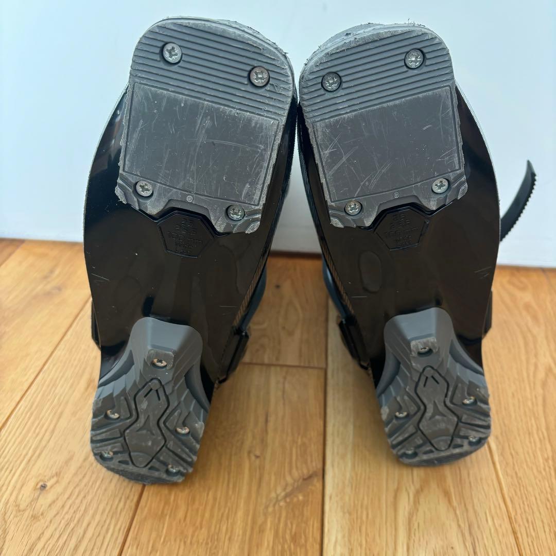 アトミック　スキーブーツ　25cm