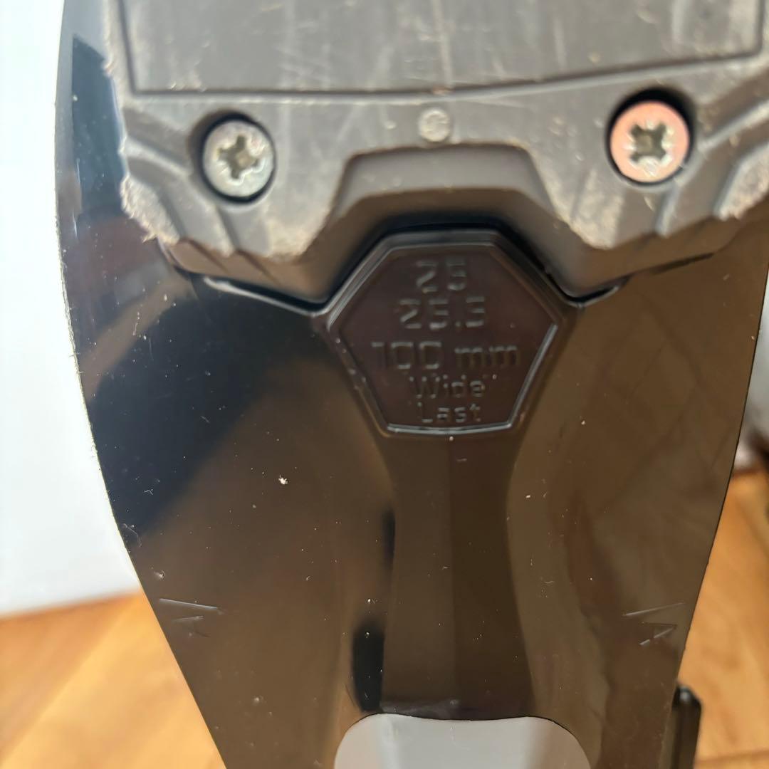 アトミック　スキーブーツ　25cm