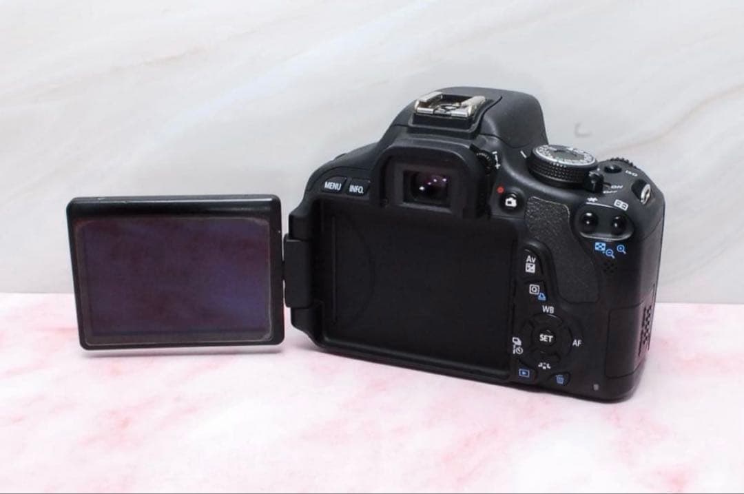 入門機に✨Canon EOS Kiss X5✨標準レンズカメラ✨一眼レフ