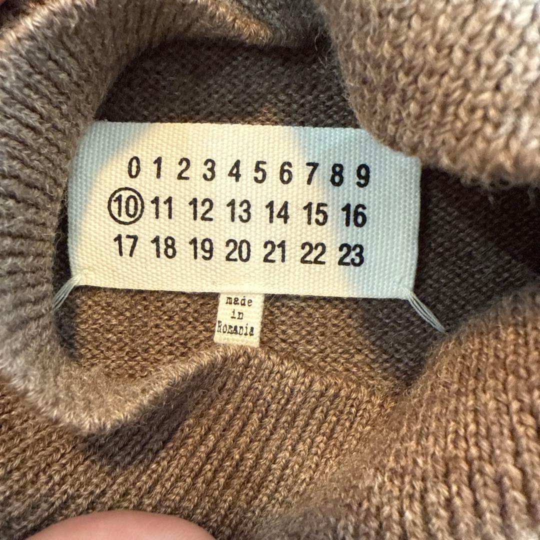 メゾンマルジェラ　タートルネックセーター　エルボーパッチ