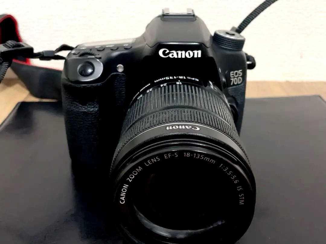 美品 Canon EOS 70D＋18-135mm レンズキット