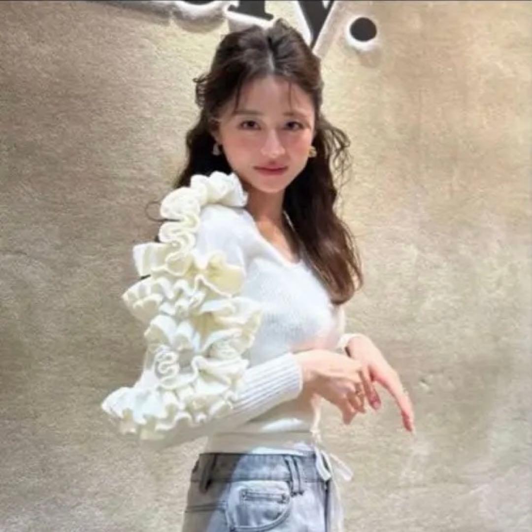 【bibiy.】試着のみFLORENTINA FRILL KNIT