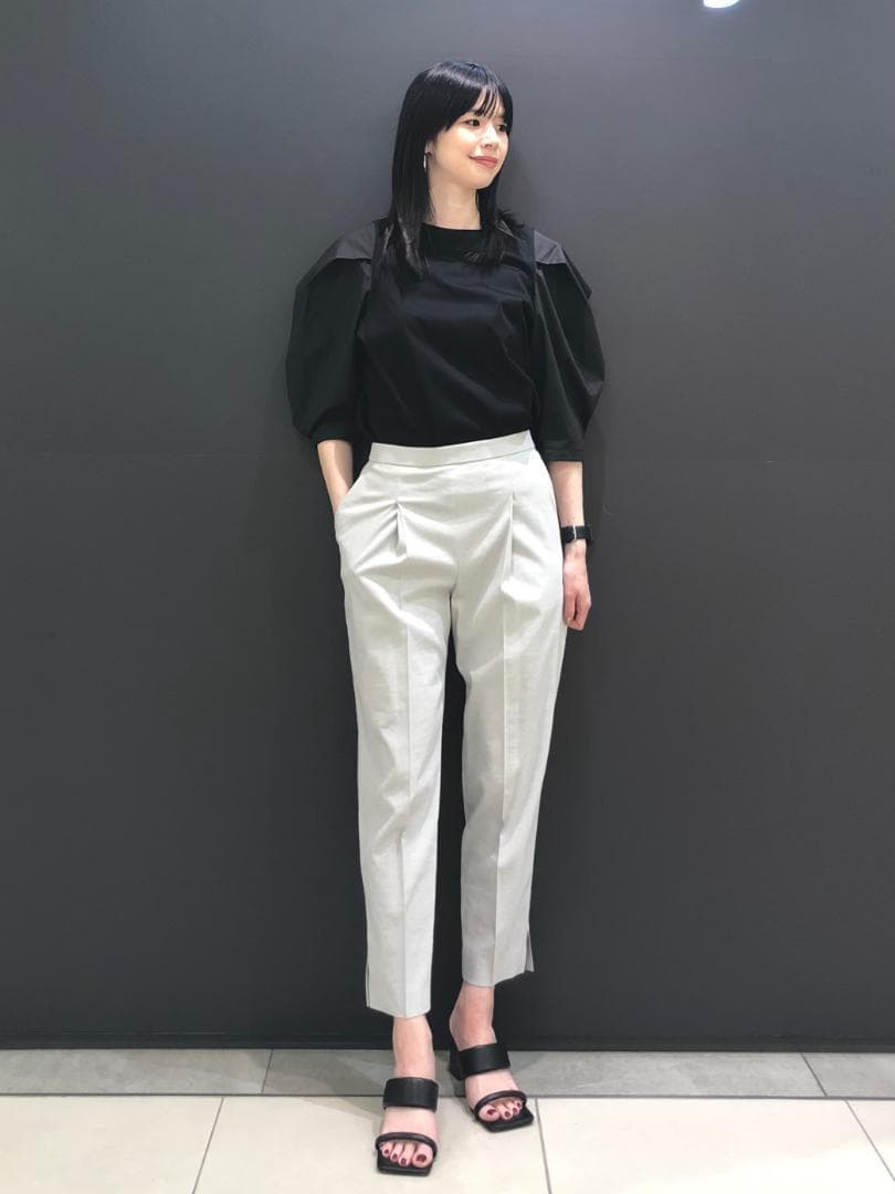 未使用級★セオリー★2024★夏に活躍！パンツセットアップスーツ★ショッパー付