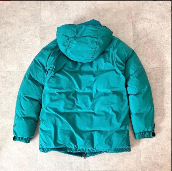 美品 NANGA MOUNTAIN BELAY CORT ダウン/JP:S