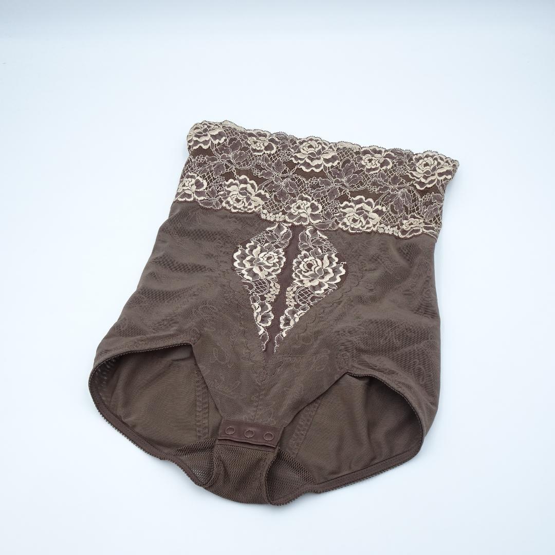 シャンデール　ハイウエストショートガードル　モカブラウン　76　未使用品