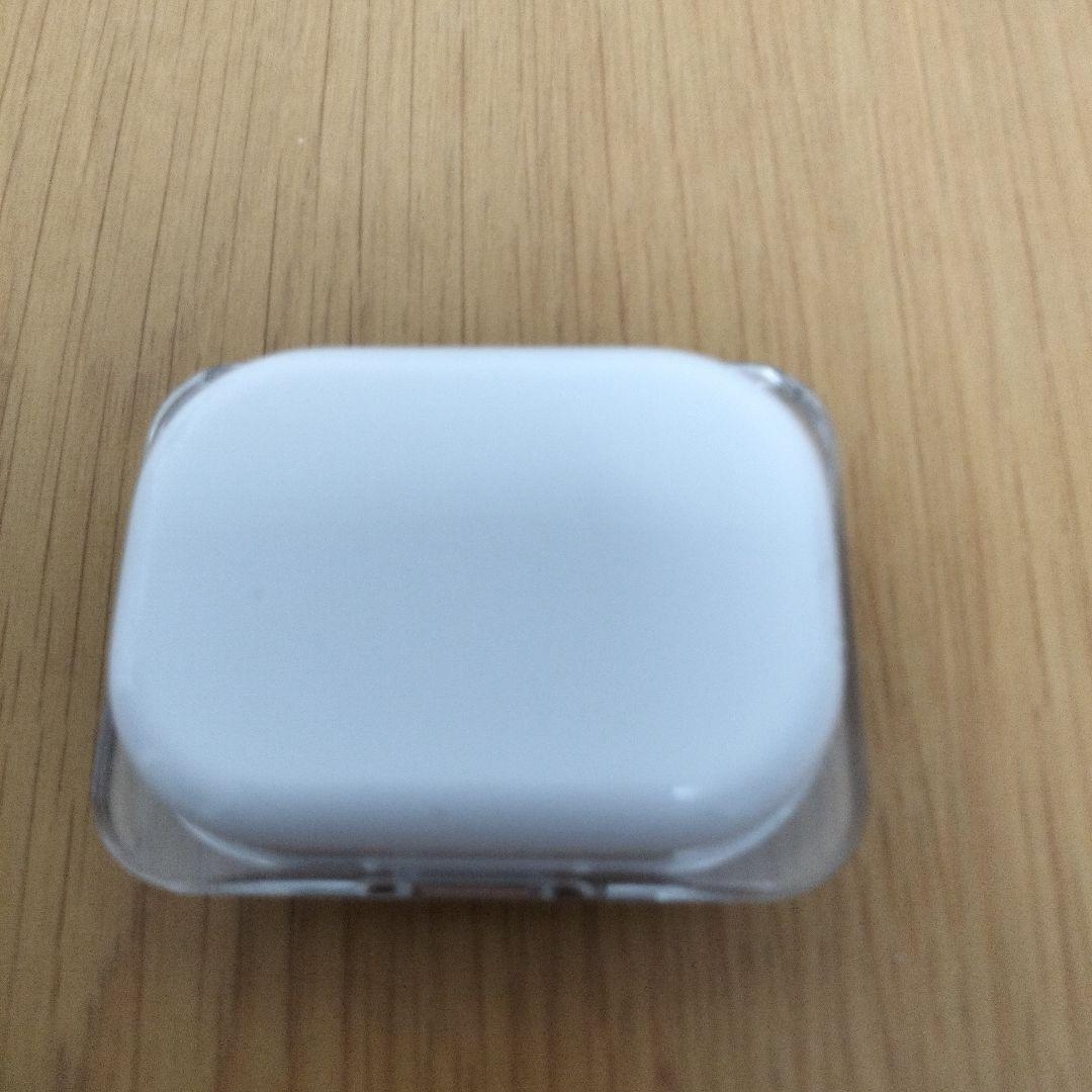 nothing ear (a)　ワイヤレスイヤホン　ケース付き