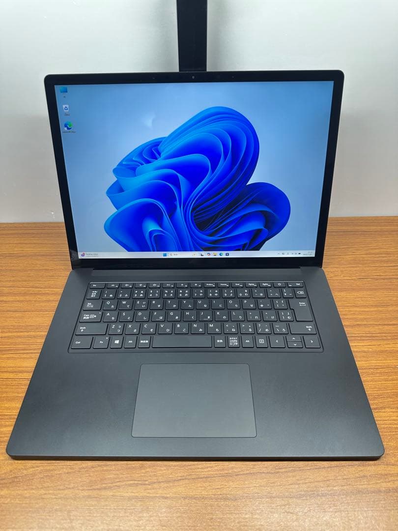 8.Surface Laptop 4 Ryzen 7 16Gb タッチパネル