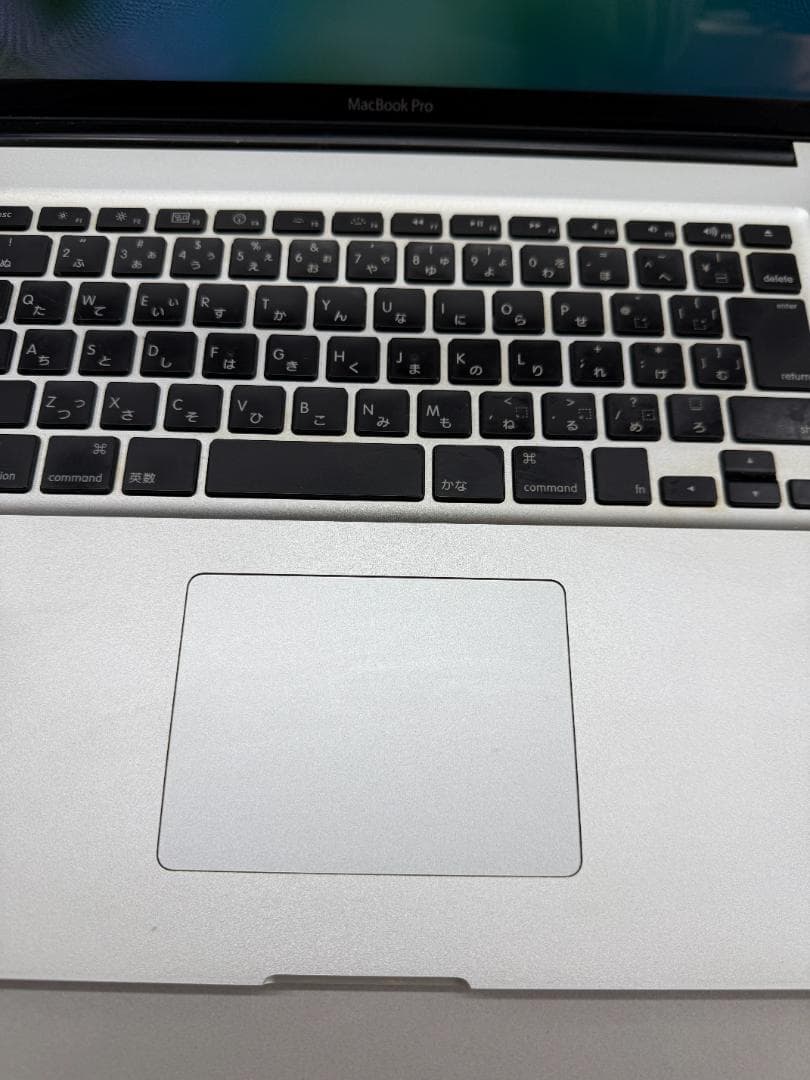MacBook Pro 17インチ　DVDドライブ、ハードディスク無し　中古品
