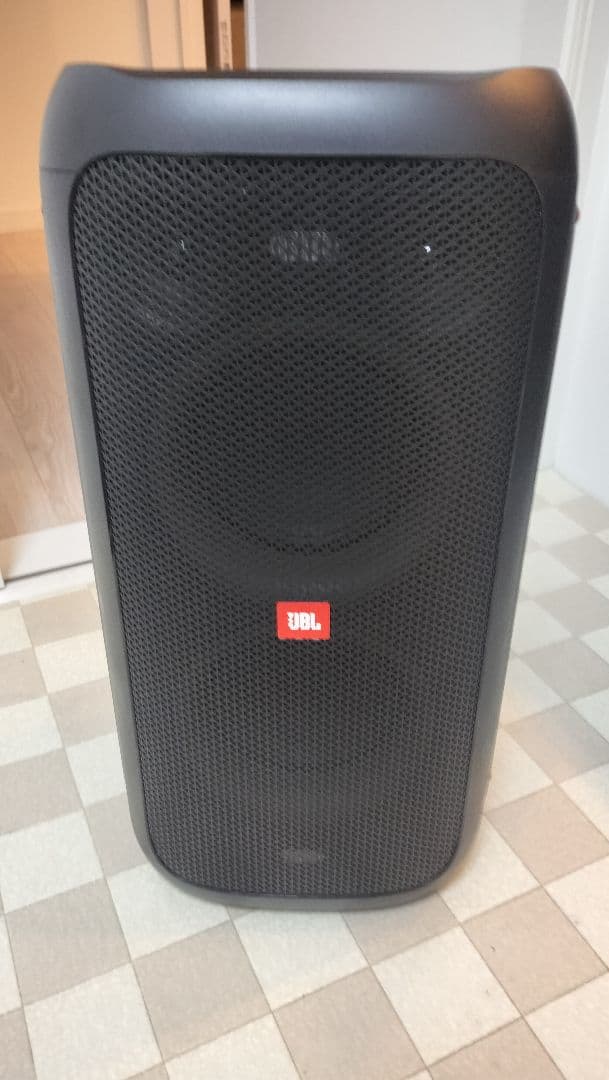 JBL パーティボックス100