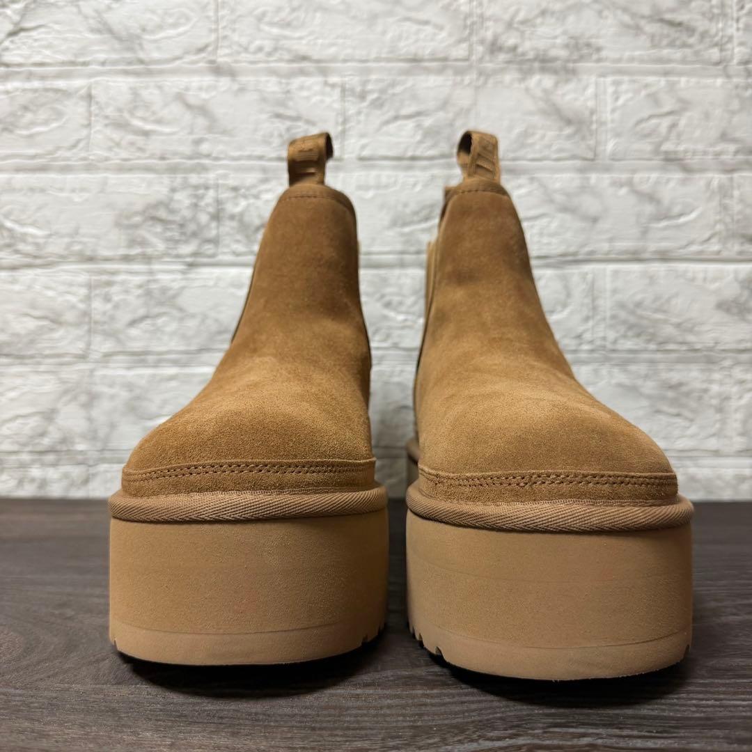 UGG ニューメル プラットフォーム チェルシー 25cm チェスナット