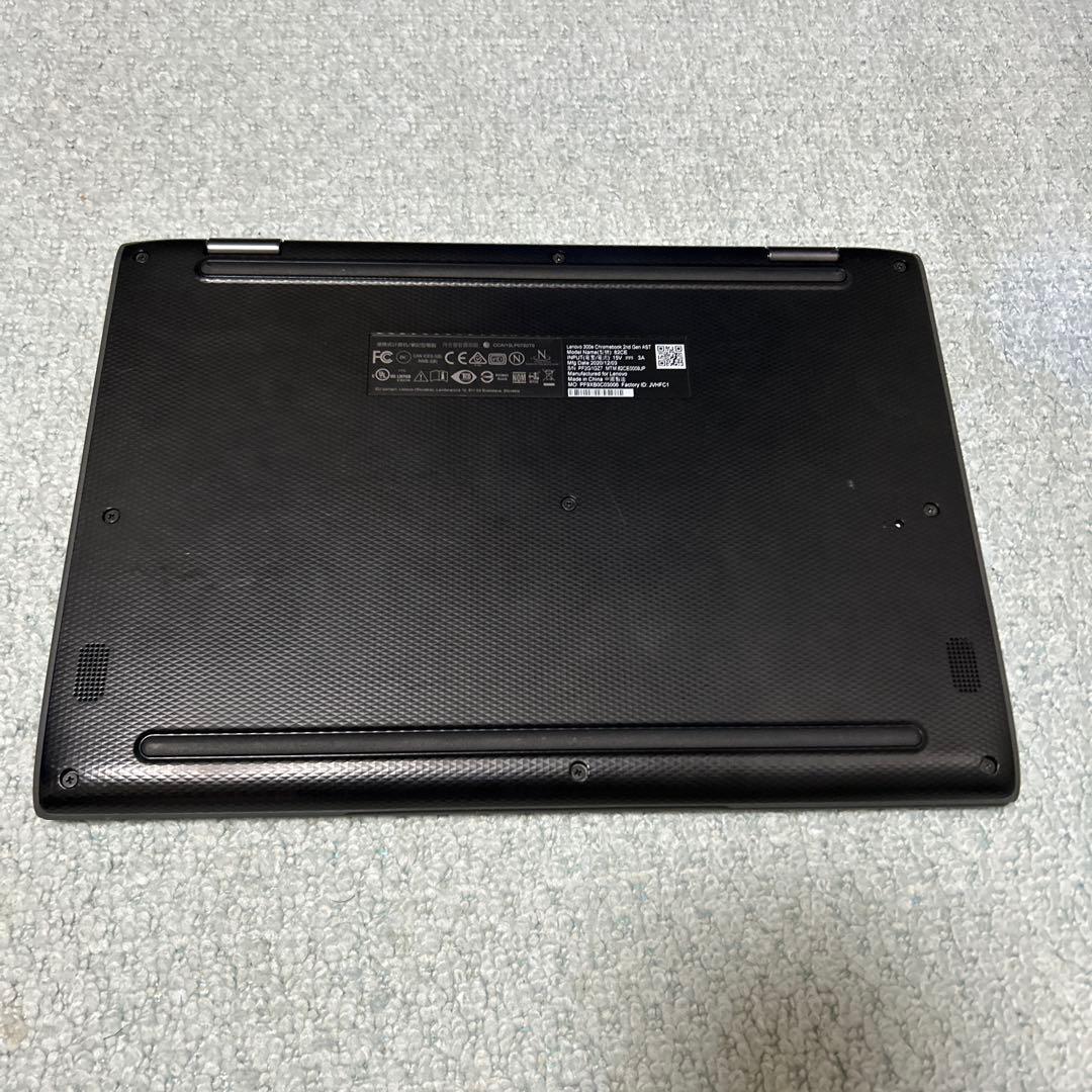 Lenovo 300e Chromebook 2nd Gen - ブラック