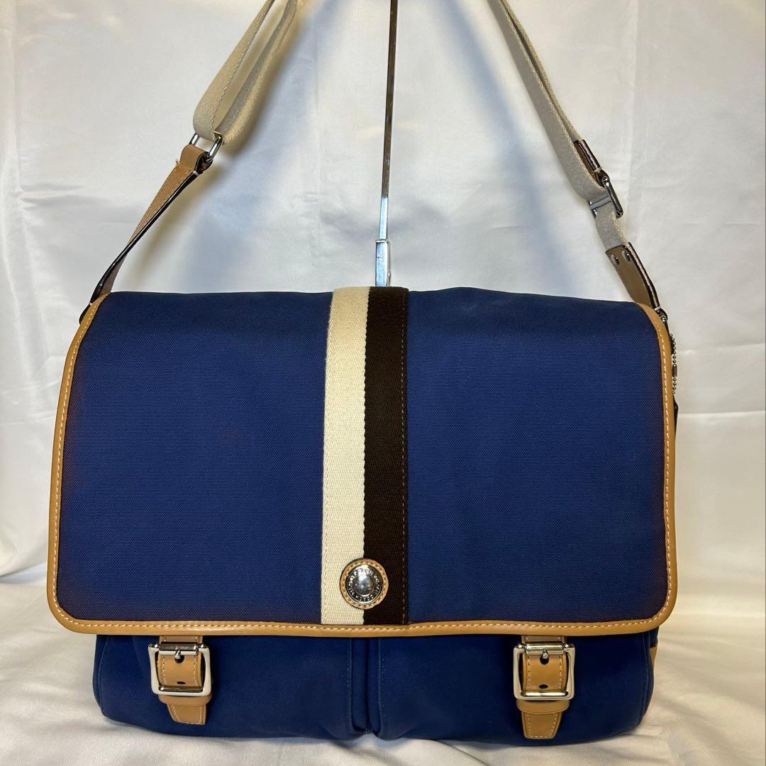 【希少・美品】COACH ボヤージュキャンバスメッセンジャーバッグ ショルダー