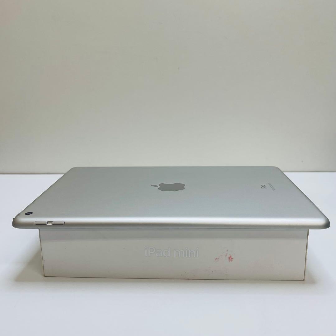 iPad 第7世代 32GB Wi-Fi A2197 バッテリー96%