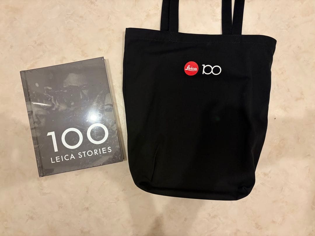Leica 100 stories キャンバストート付き