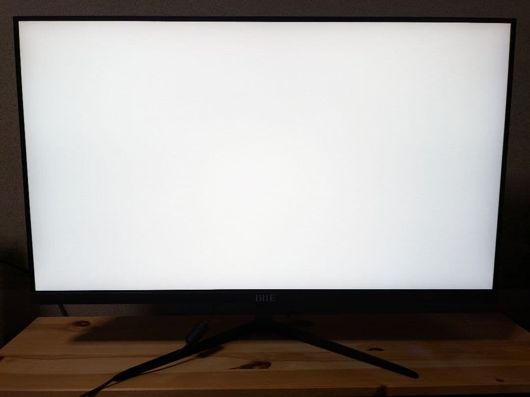 32インチ 4K モニター