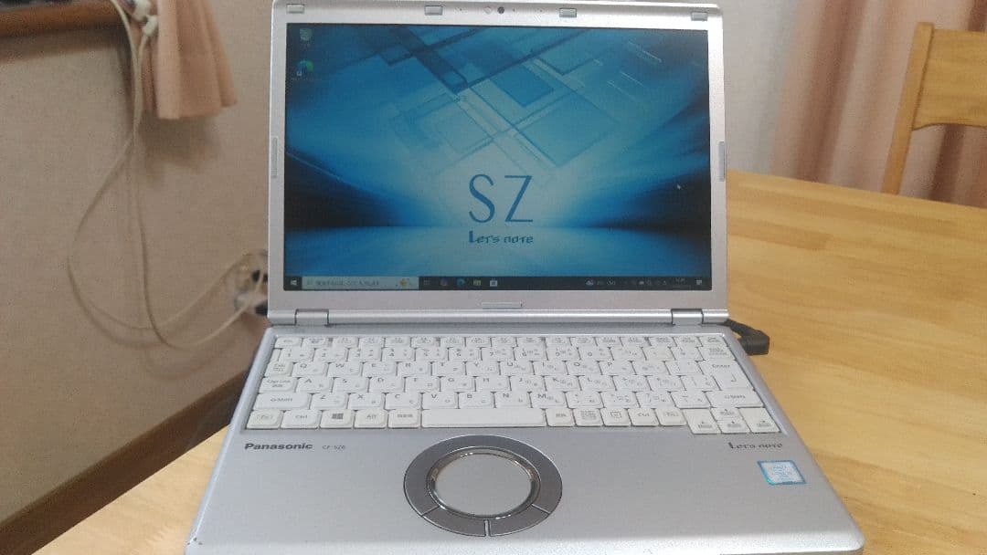 パナソニック　レッツノートCF-SZ6 i5-7300U 8GB SSD256