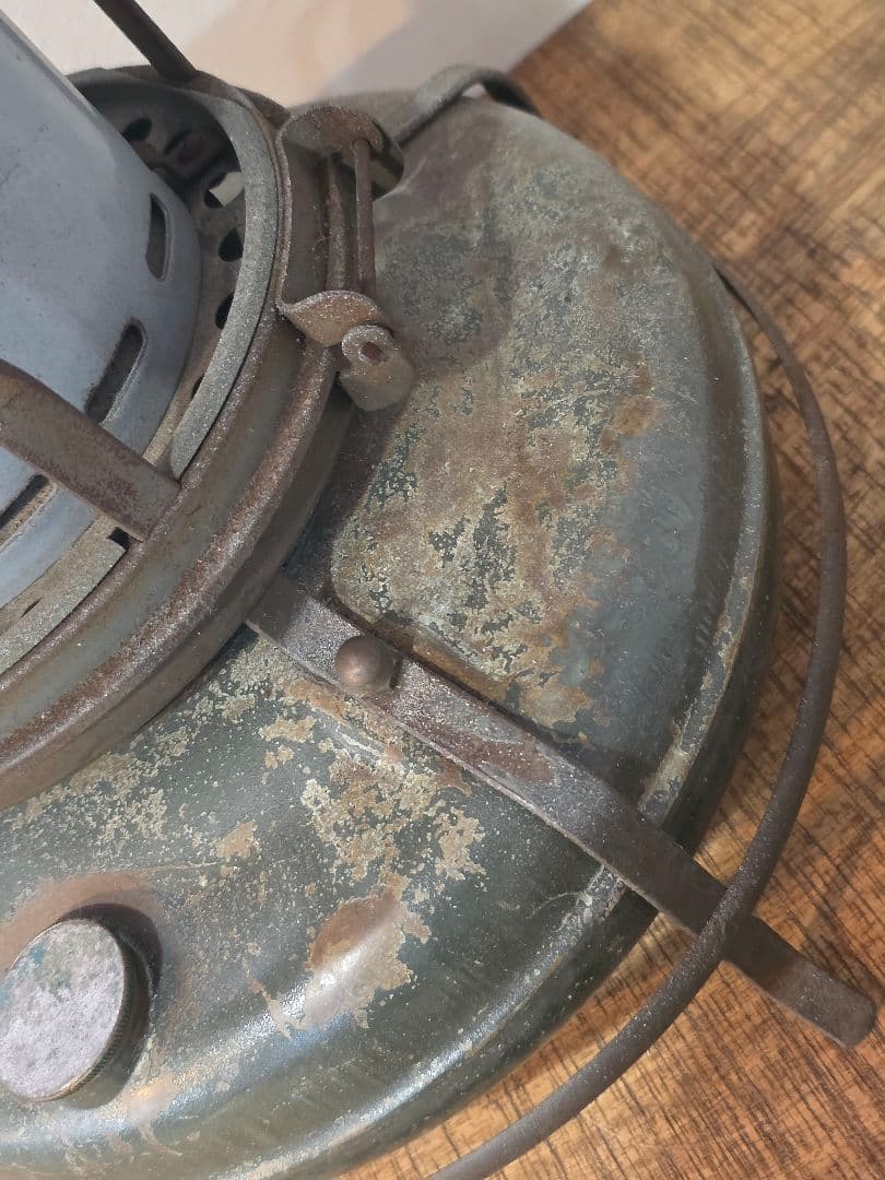 さ*ん様 激レア美品　 アラジンストーブ　8型 　ブルーグレー捻りフレーム