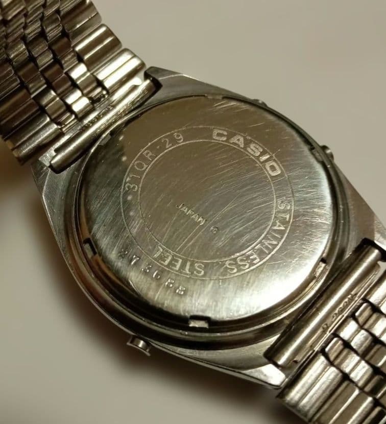 R*S様 CASIO デジタル腕時計 動作未確認 ジャンク品 4点セット