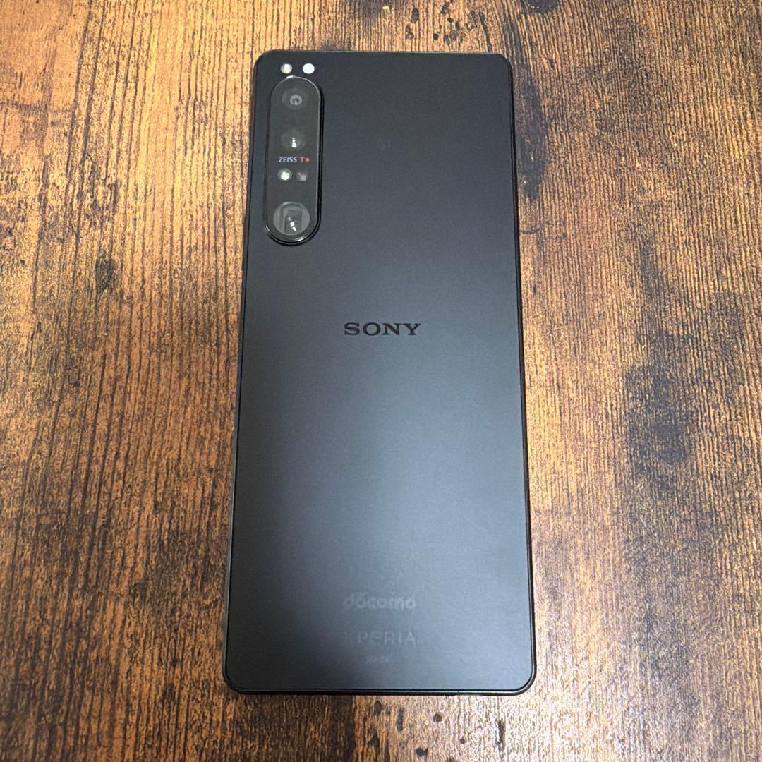 美品 SONY Xperia1 iv ブラック docomo版 256GB