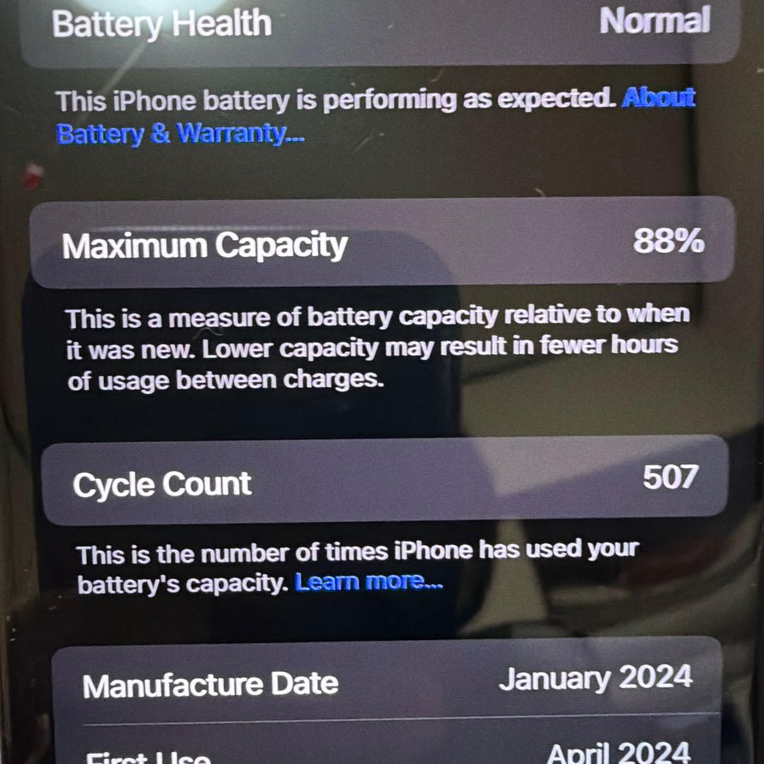 Apple iPhone 15 Pro 256GB ブラック　SIMフリー