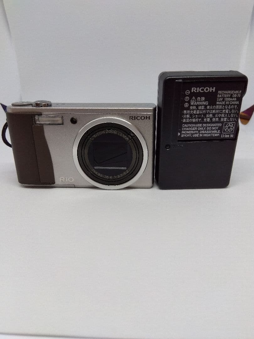 デジタルカメラ RICHO R10