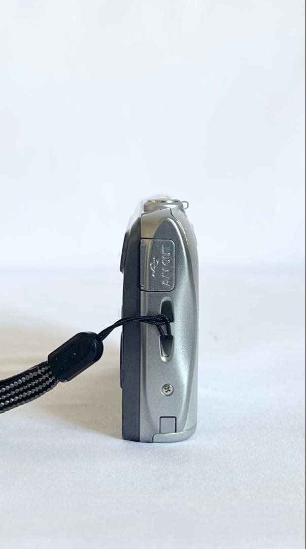 【完動品】Nikon Coolpix S3700 デジタルカメラ 動作確認済み