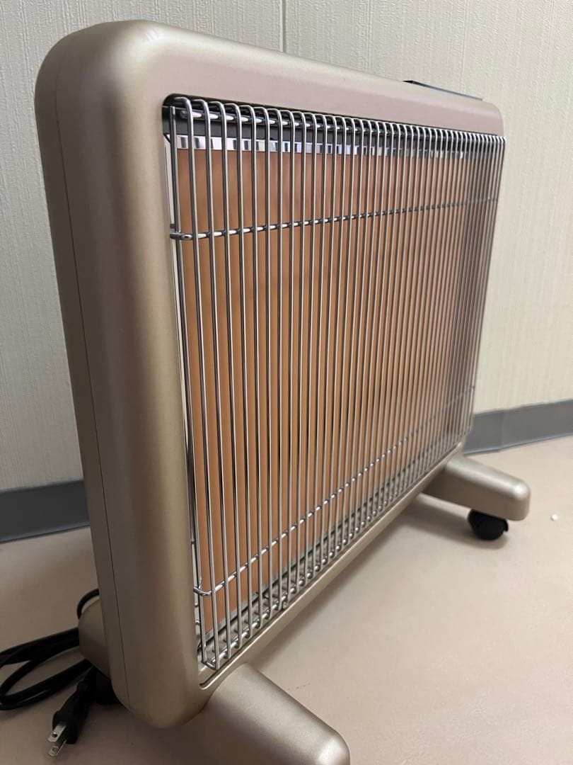 【極美品】サンルミエ E800L-TM2 遠赤外線暖房器 タイマー付