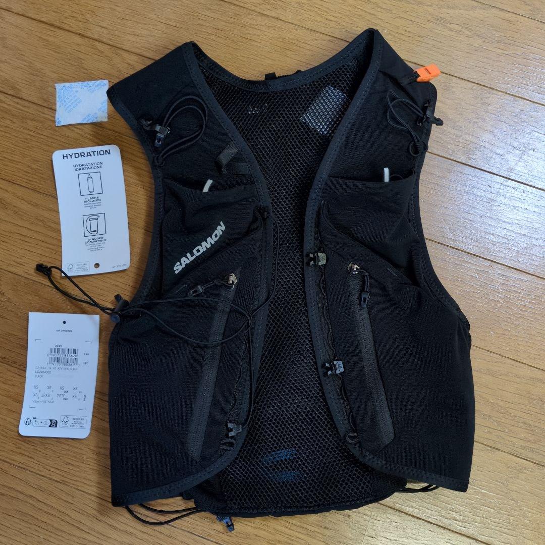 kazaky です。 SALOMON ADV SKIN 12 ブラック