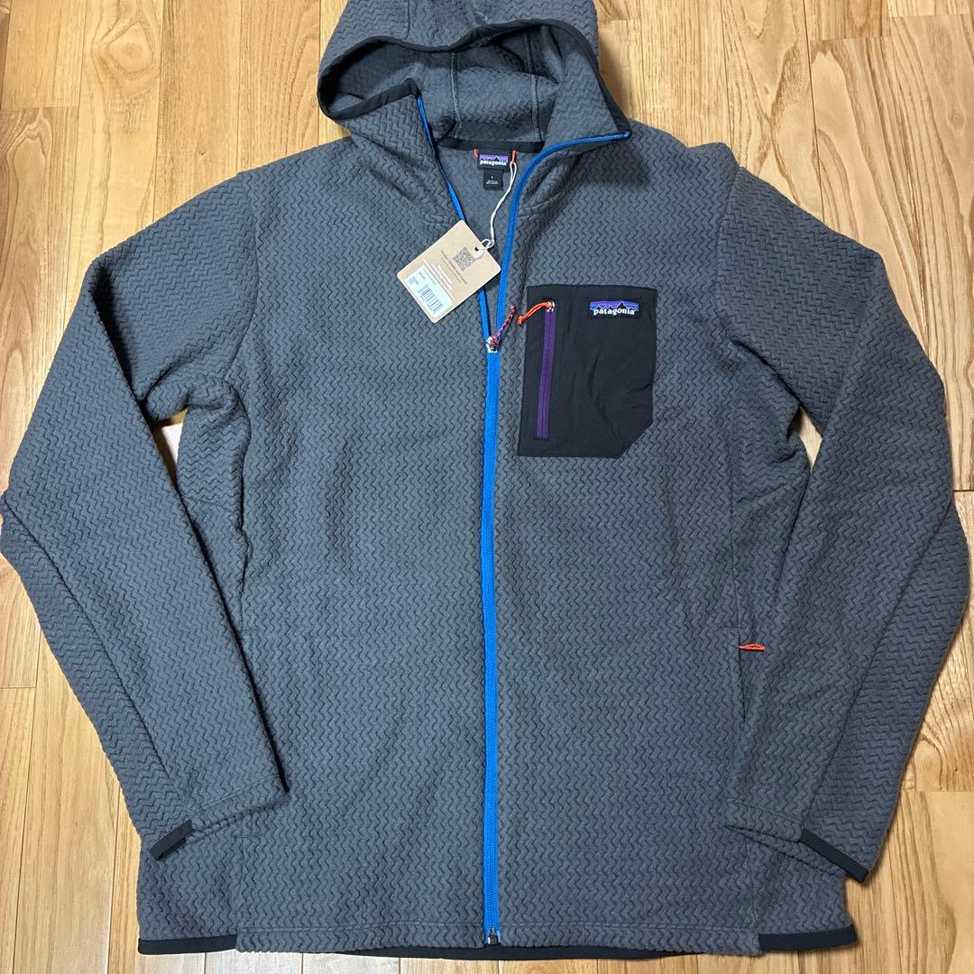 patagonia パタゴニア　R1エアフルジップフーディ グレー　新品　L