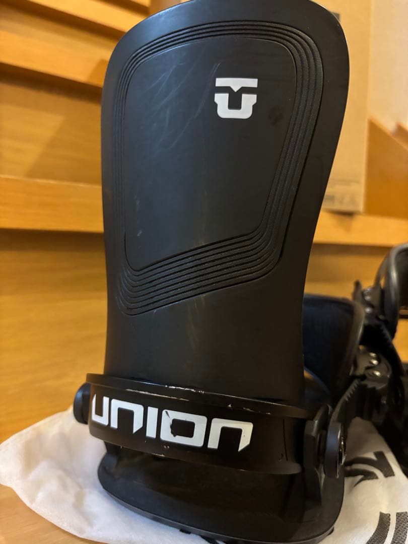 UNION スノーボード ビンディング ブラック　ULTRA Mサイズ