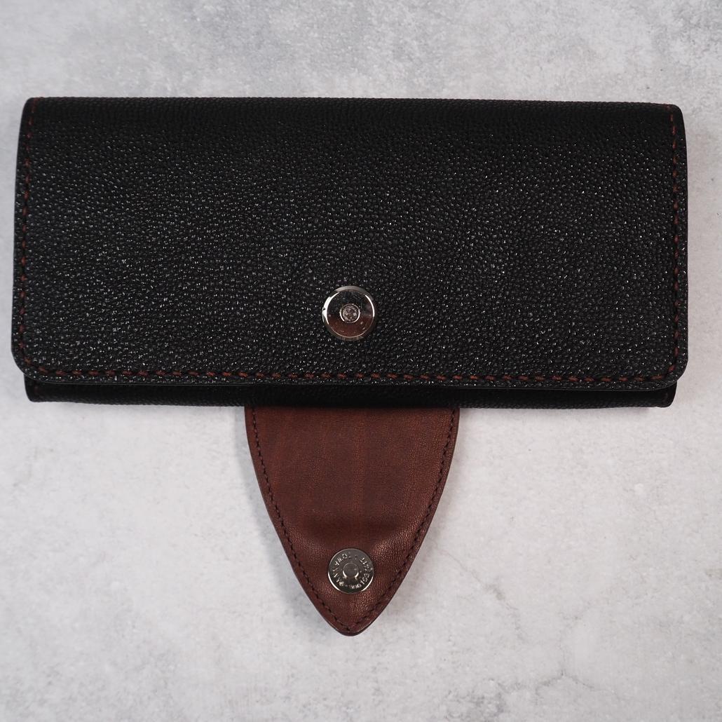 定価7万1500円 美品 GRANT KUROZAN 黒桟革 長財布