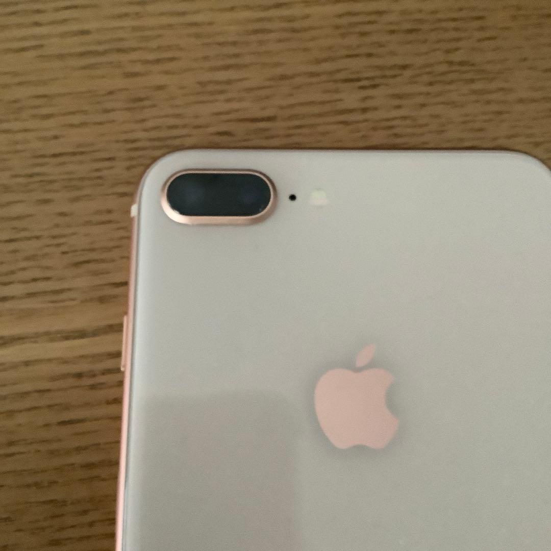 携帯電話本体 iPhone 8 Plus