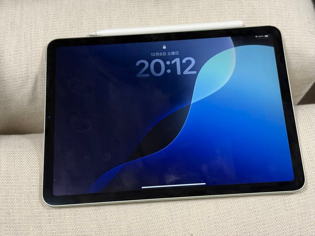 iPad Air 第4世代 (筐体傷あり) ケース&Apple Pencil付き