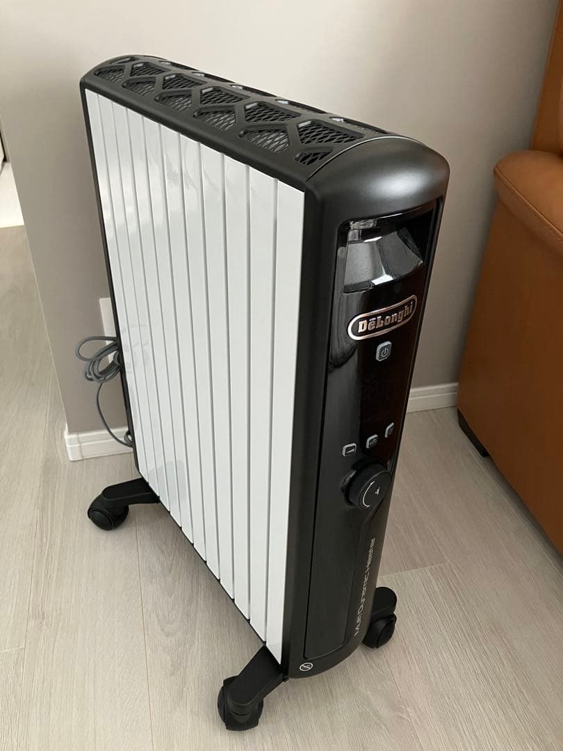 【美品】デロンギ　ゼロ風暖房　MDHU15-BK