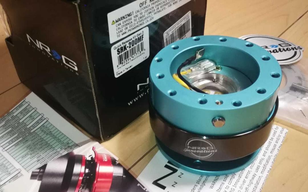 本物! NRG製 Gen2.0 クイックリリース SRK-200MF ハンドル