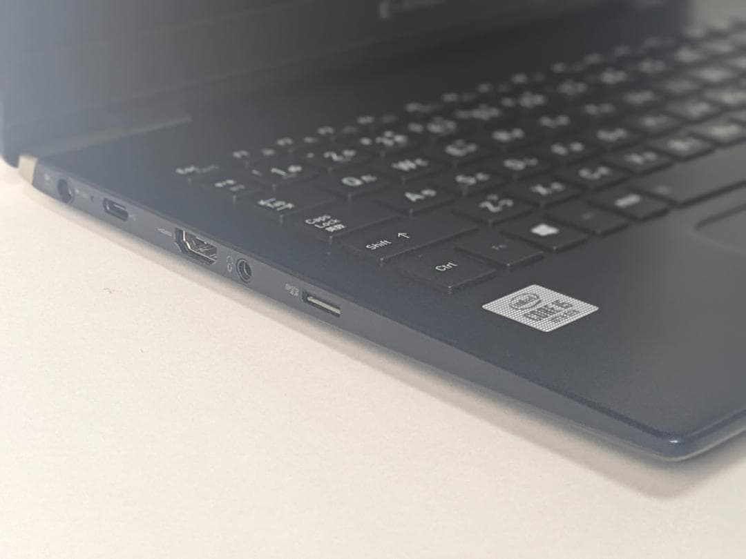 第10世代Core i5 Dynabook G83/FP 007