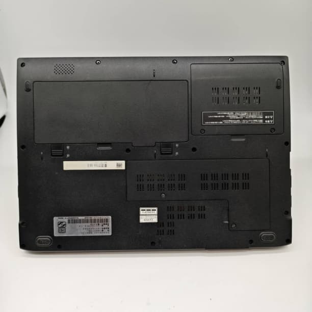 軽量 バッテリ◎ フルHD 13 エプソン i7-7 SSD256GB オフィス