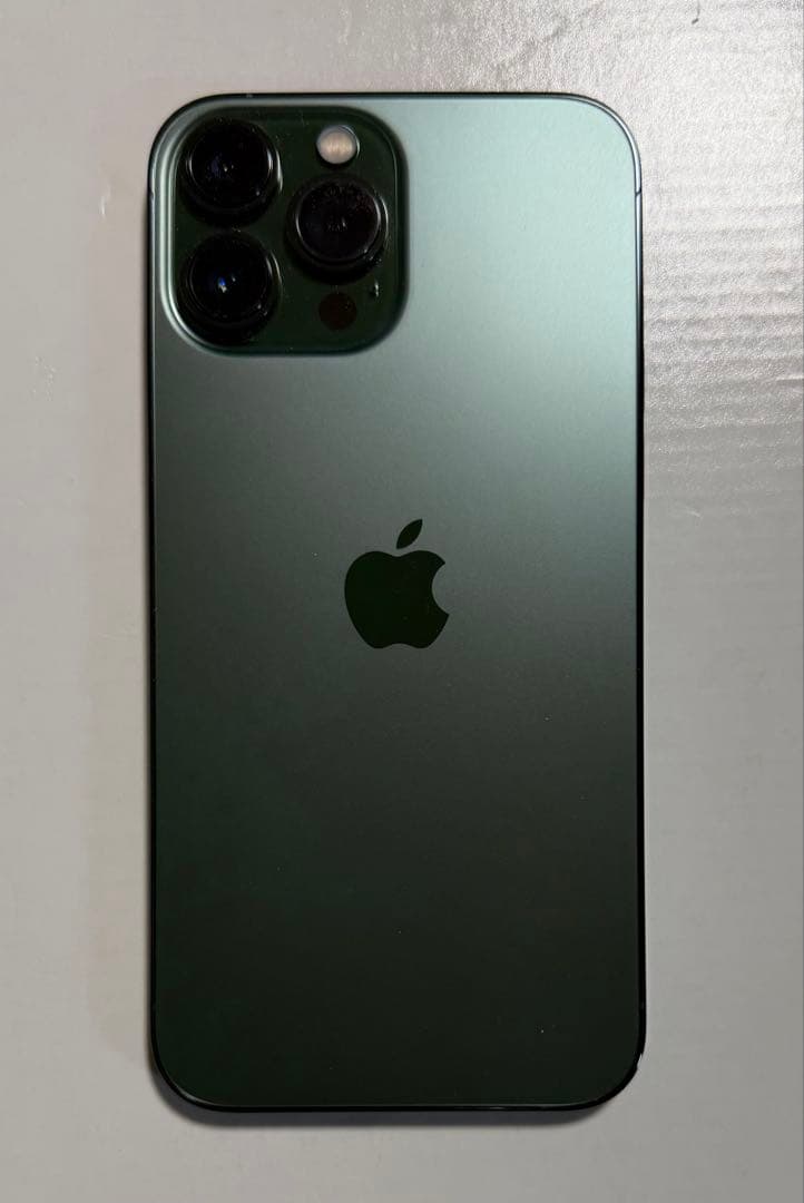 【極美品】iPhone13ProMax SIMフリー最大容量: 100%