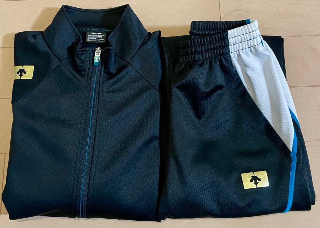 2*8様 デサント　ジャージ　上下セット　Lサイズ（SDW1211 SDT121